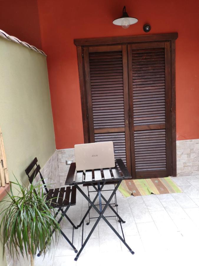 La Casa Dei Poeti Villa Villasimius Exterior photo